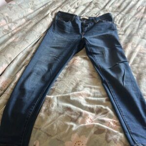 Made well road tripper jeans. Size 30 and excellent shape.